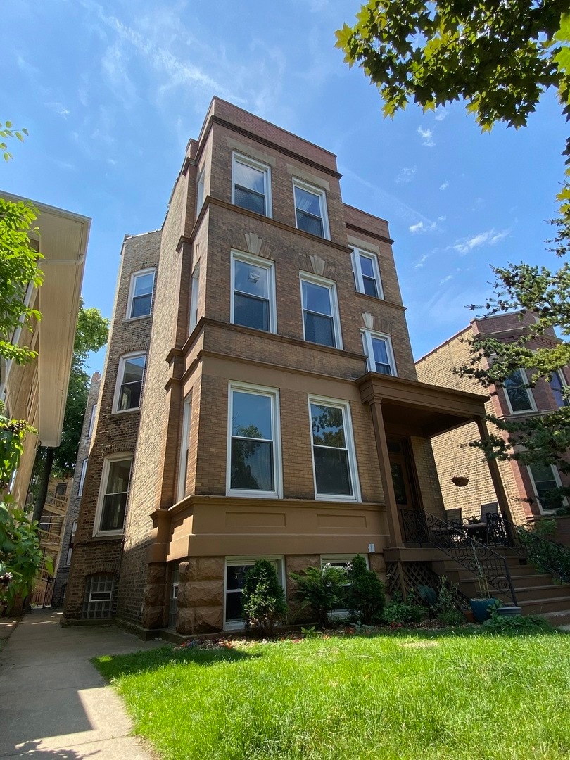 1633 W Rascher Ave unit 3F, Chicago, IL 60640 - photo 1