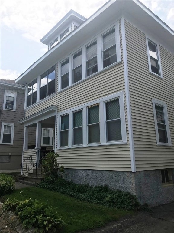 54 Waltham St, Pawtucket, RI 02860 - photo 1