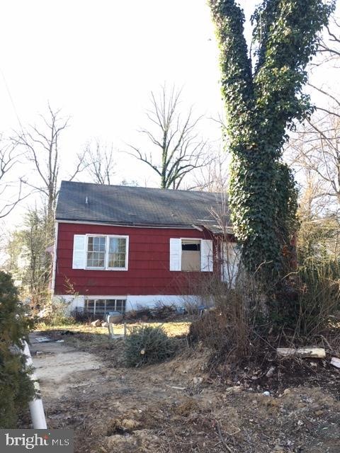 2212 Orchid Dr, Falls Church, VA 22046 - photo 1