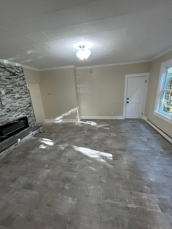 4 Emmett St unit 1, Spencer, MA 01562 - photo 1