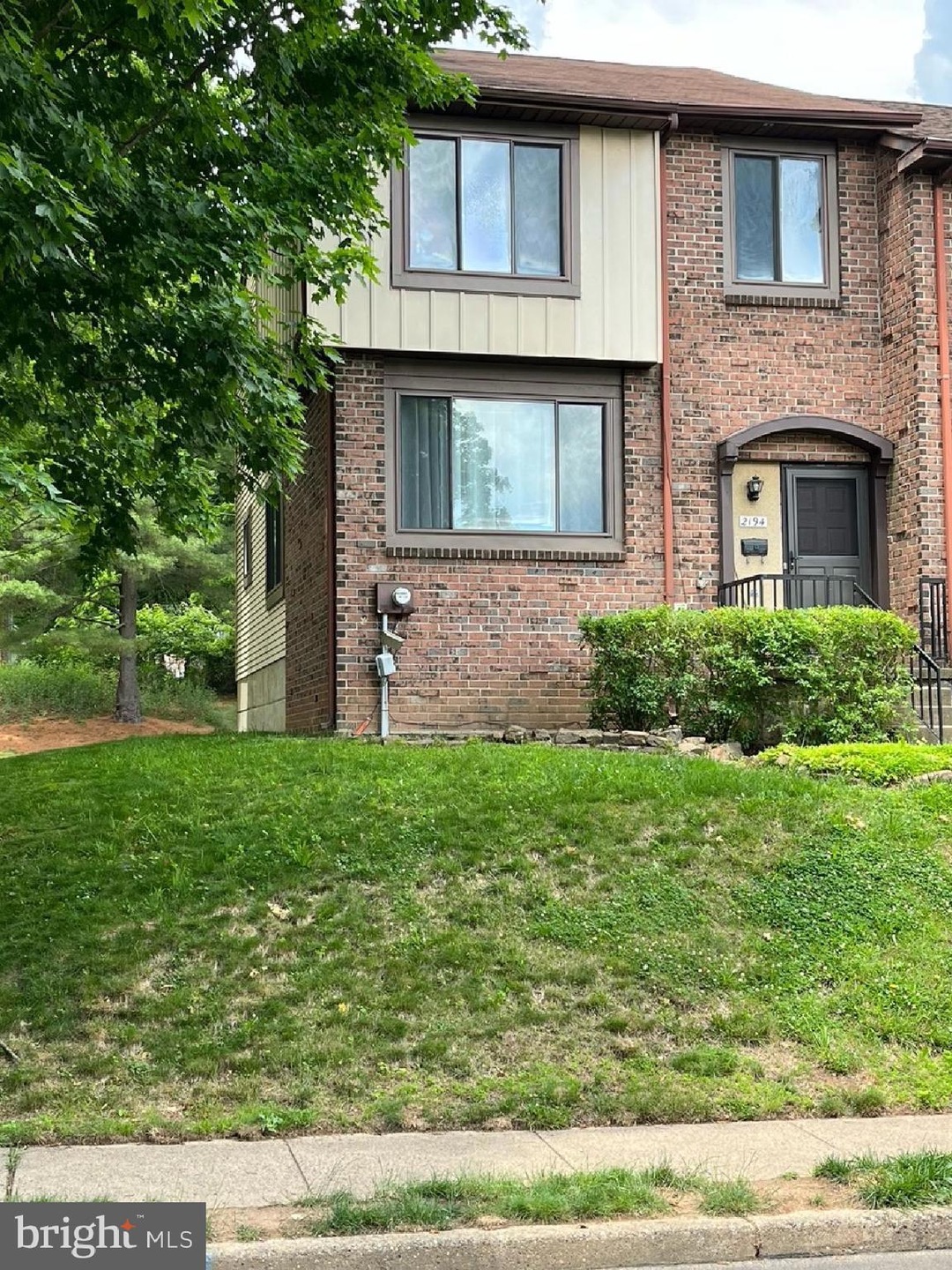 2194 E Village Rd, Southampton, PA 18966 - photo 1