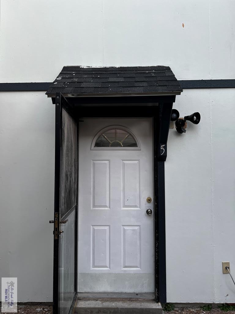 309 Mcfadden Dr unit 5, Brownsville, TX 78520 - photo 1