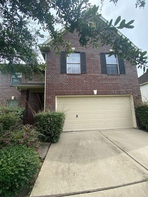 3615 Mahogany Trail, Pearland, TX 77584 - photo 1