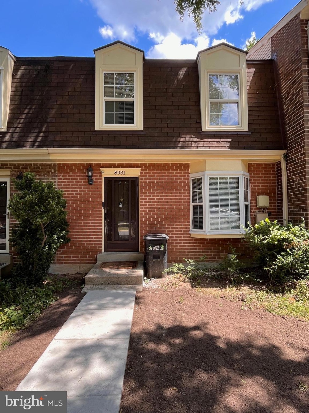 8931 Shamrock Ct, Springfield, VA 22152 - photo 1