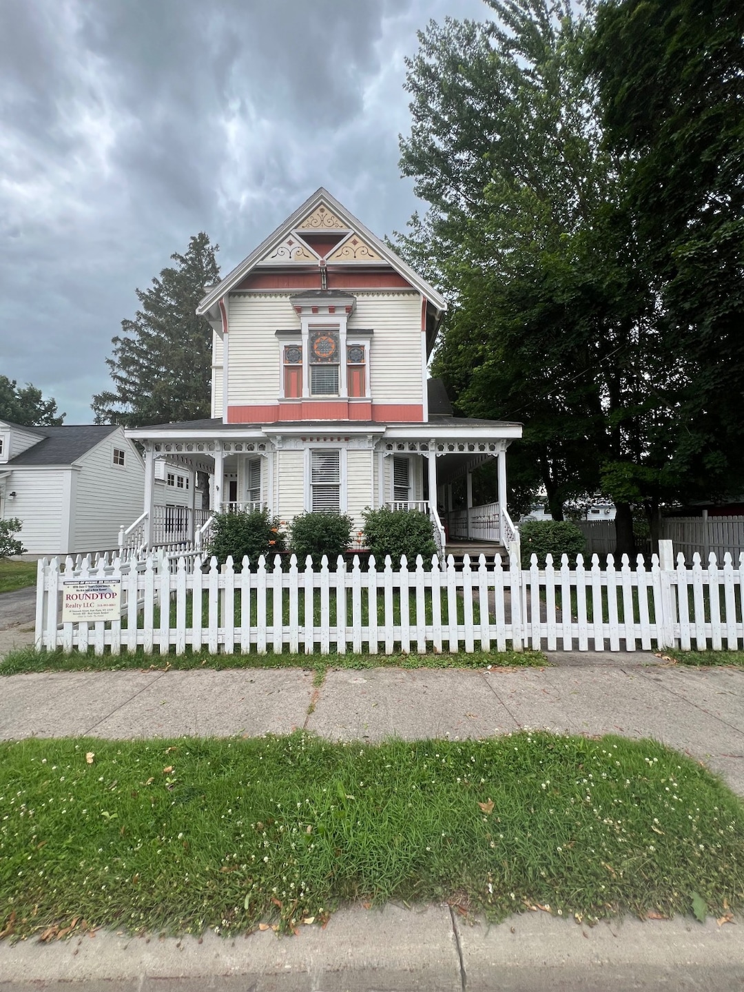 21 Willett St.