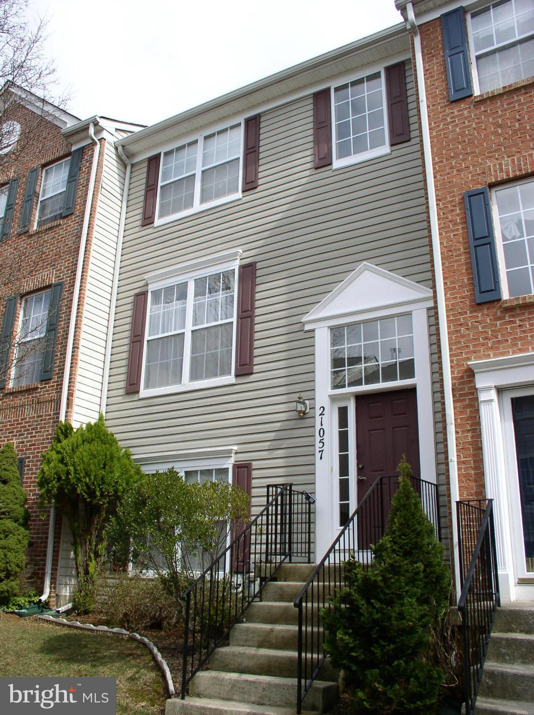 21057 Sojourn Ct, Germantown, MD 20876 - photo 1