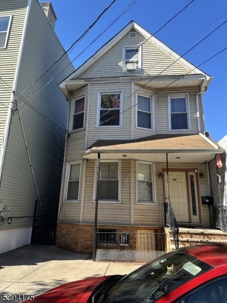31 Read St, Newark, NJ 07105 - photo 1