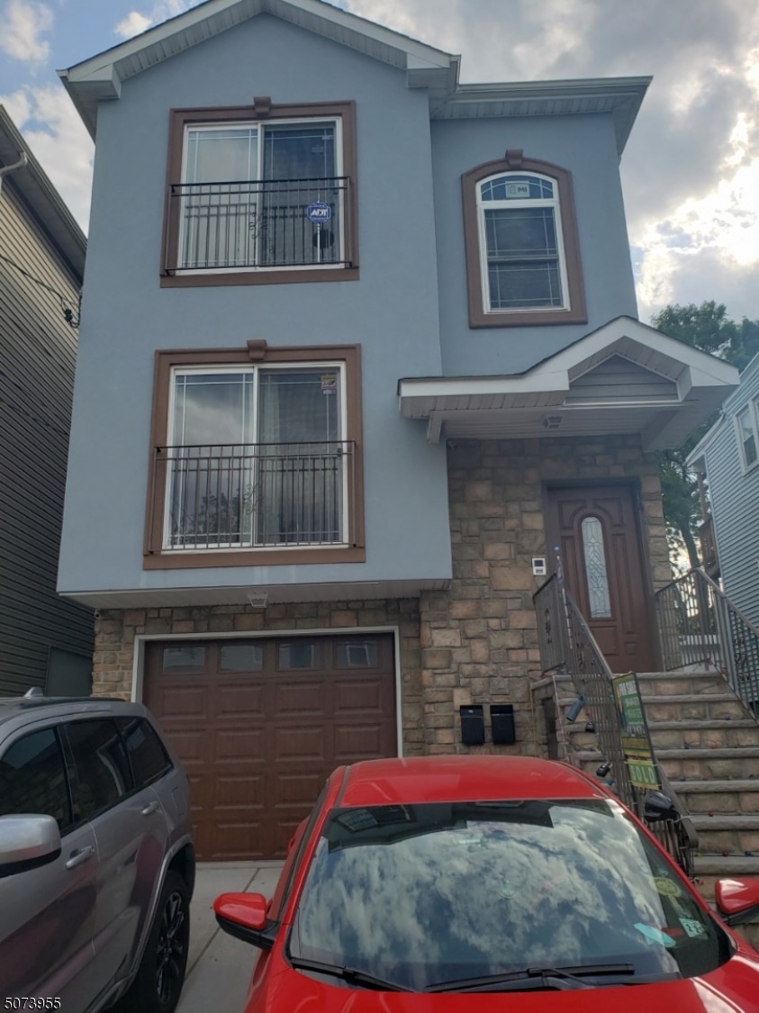 634 Magnolia Ave unit 1, Elizabeth, NJ 07206 - photo 1