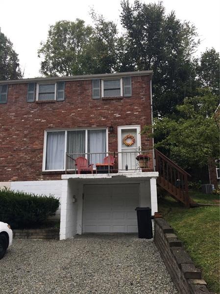 Welcome to 839 Killarney Drive.