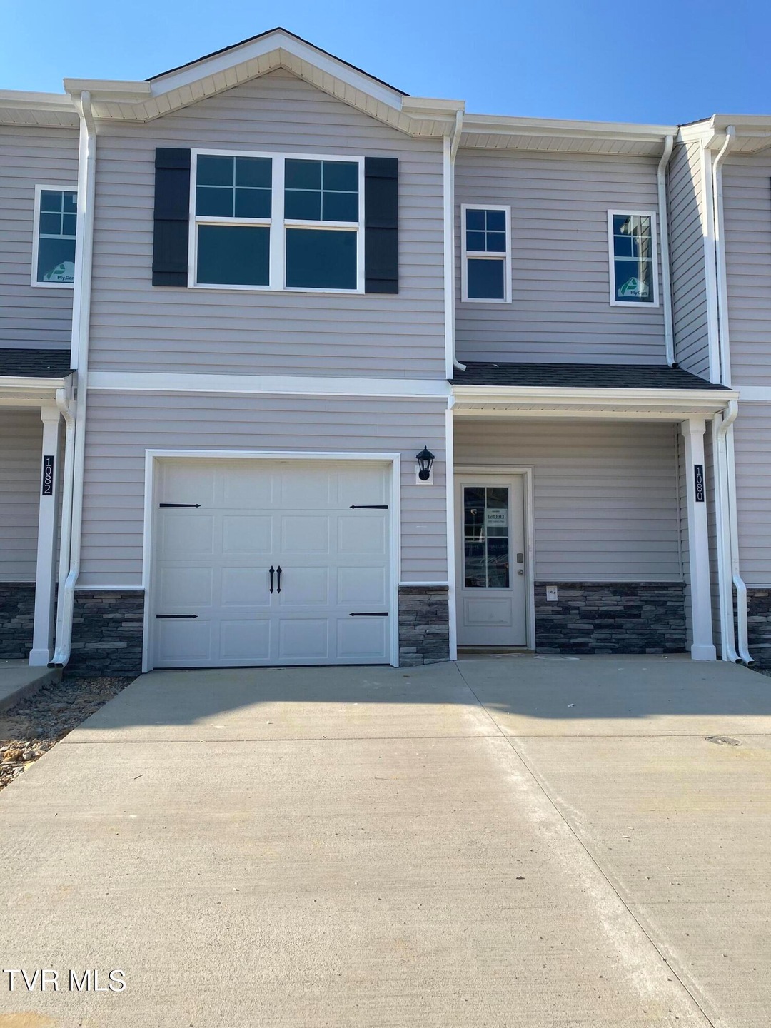 Sold $227,570
