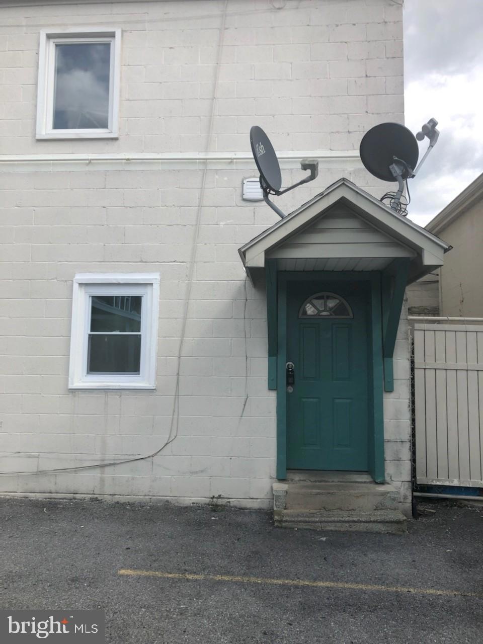 1021 W Washington 1007-1021 St unit 1, Hagerstown, MD 21740 - photo 1