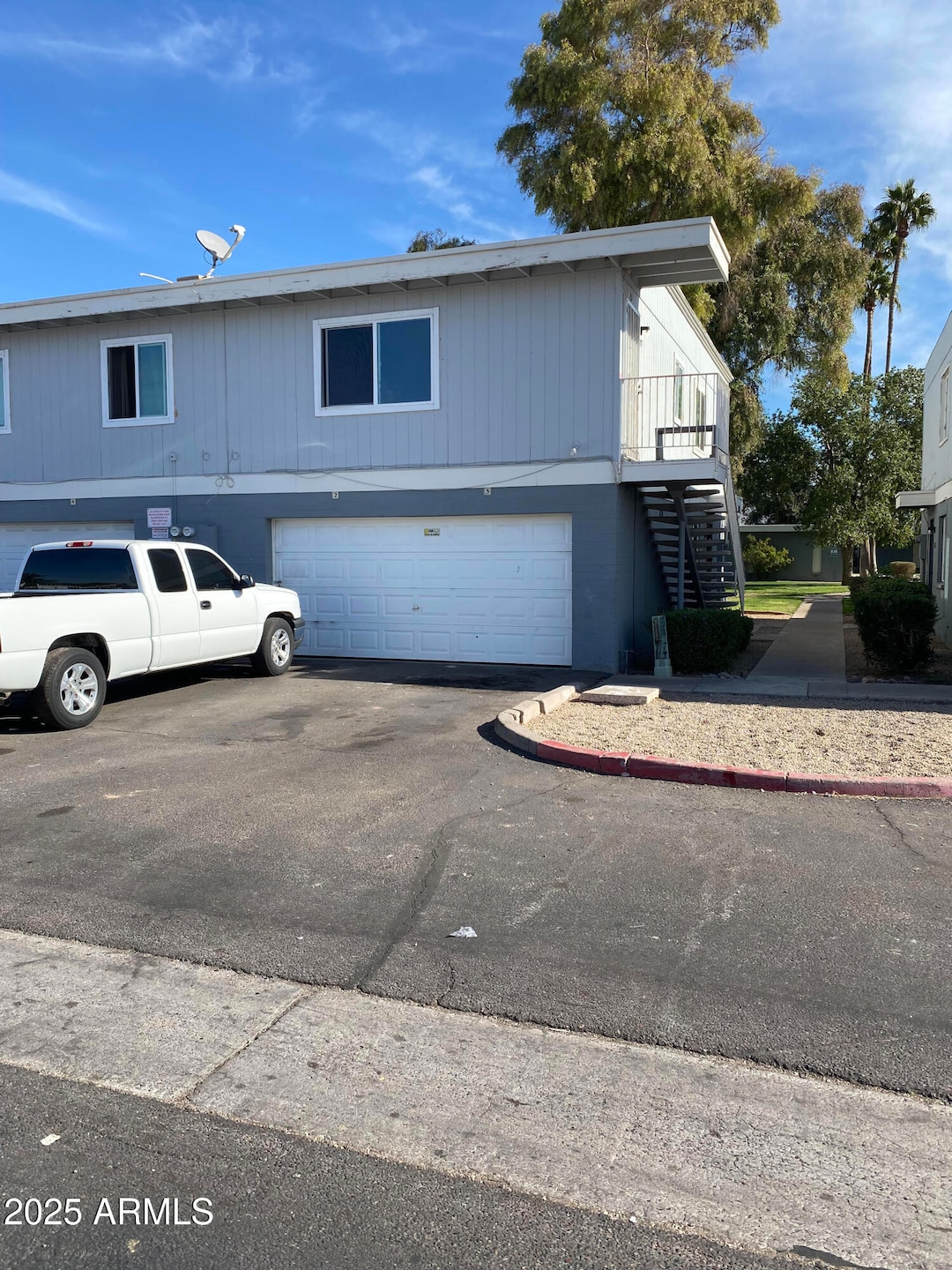 Ocotillo - Garage