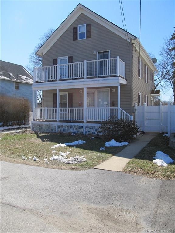 11 Viets St, New London, CT 06320 - photo 1