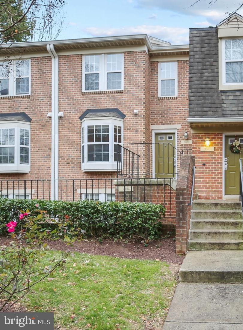 3806 Chesterwood Dr, Silver Spring, MD 20906 - photo 1
