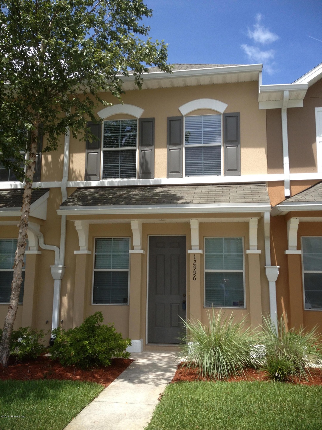 Springs Manor front view