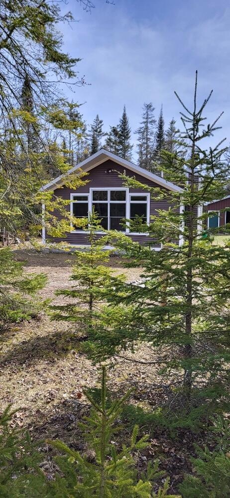 1402 Mcdougall St, Pointe Aux Pins, MI 49775 - photo 1