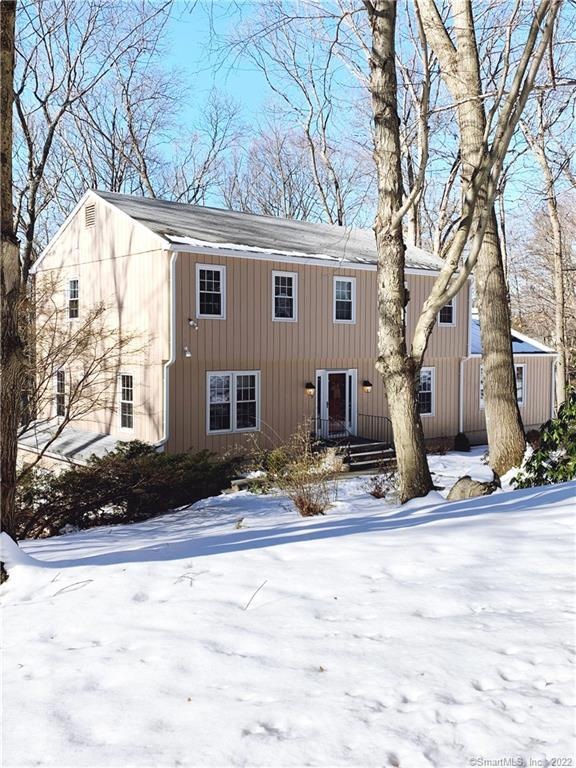 5 Bayne Ct, Norwalk, CT 06851 - photo 1