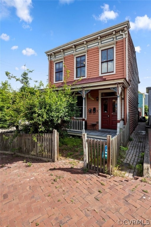 Color  scheme highlights classic  facade details