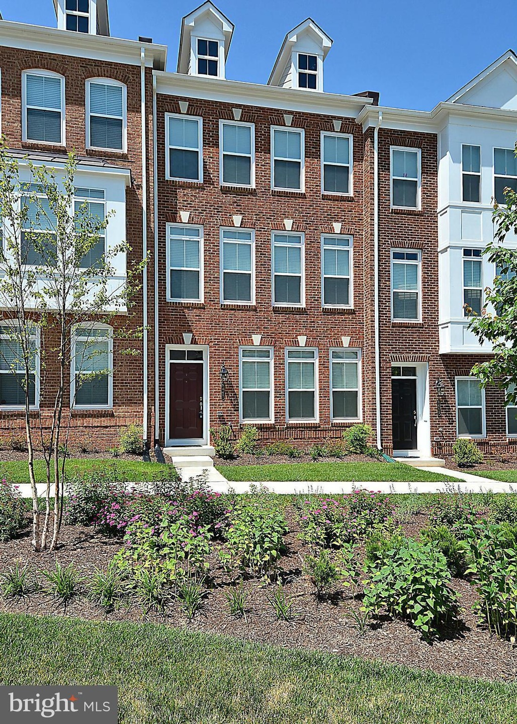 9467 Canonbury Square, Fairfax, VA 22031 - photo 1