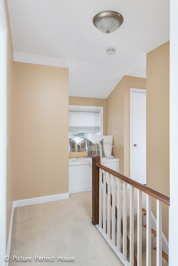 1426 Manchester Ave, Westchester, IL 60154 - photo 1