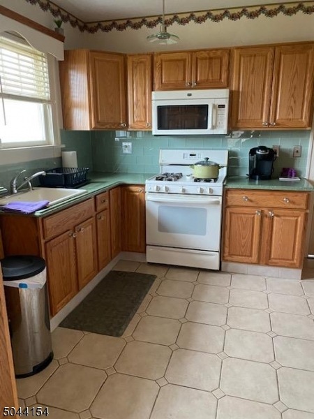 49 Maple Rd, Franklin, NJ 07416 - photo 1