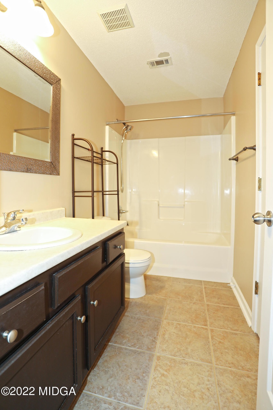 220 Raleigh - 2nd Bathroom