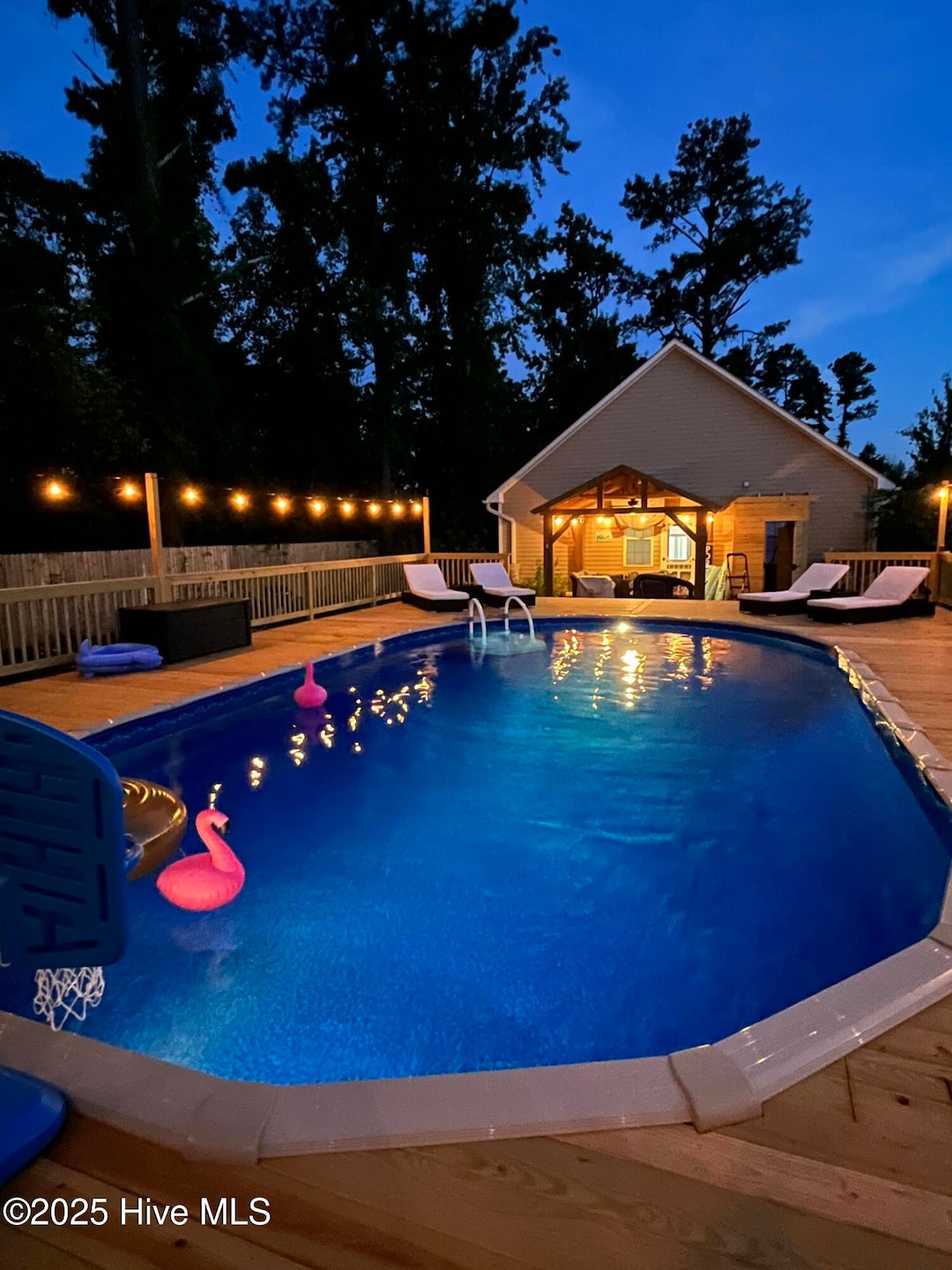 Nights by the pool