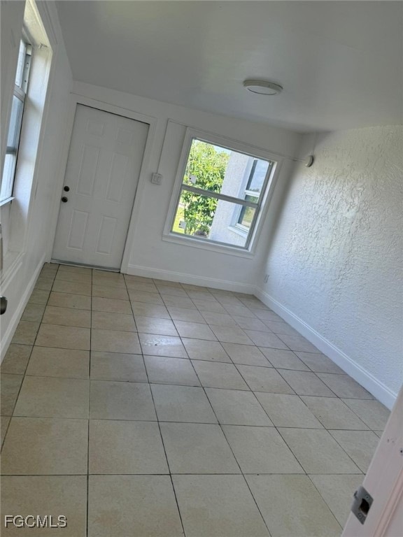 1248 Columbus Blvd, Fort Myers, FL 33913 - photo 1