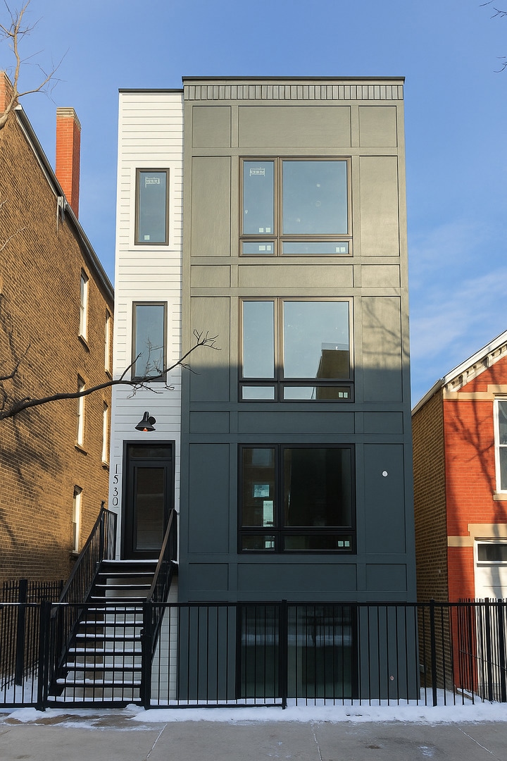 unlisted-address, Chicago, IL 60608 - photo 1