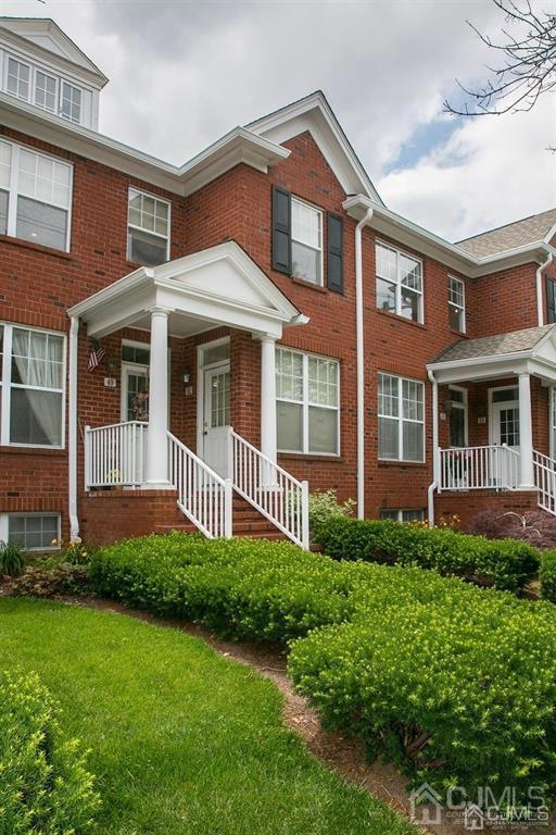 51 Center St unit 8, Metuchen, NJ 08840 - photo 1