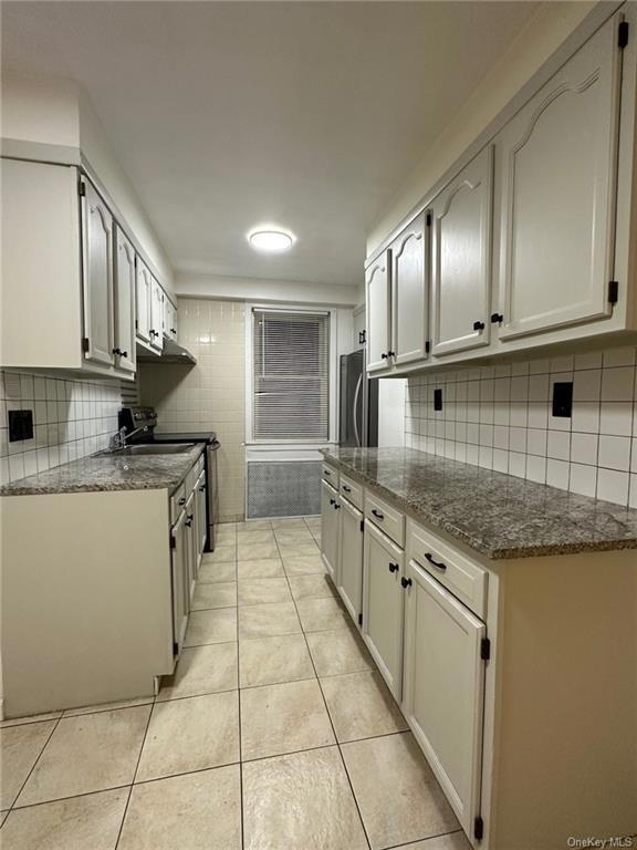 18 Brandon Rd unit 1, Yonkers, NY 10704 - photo 1