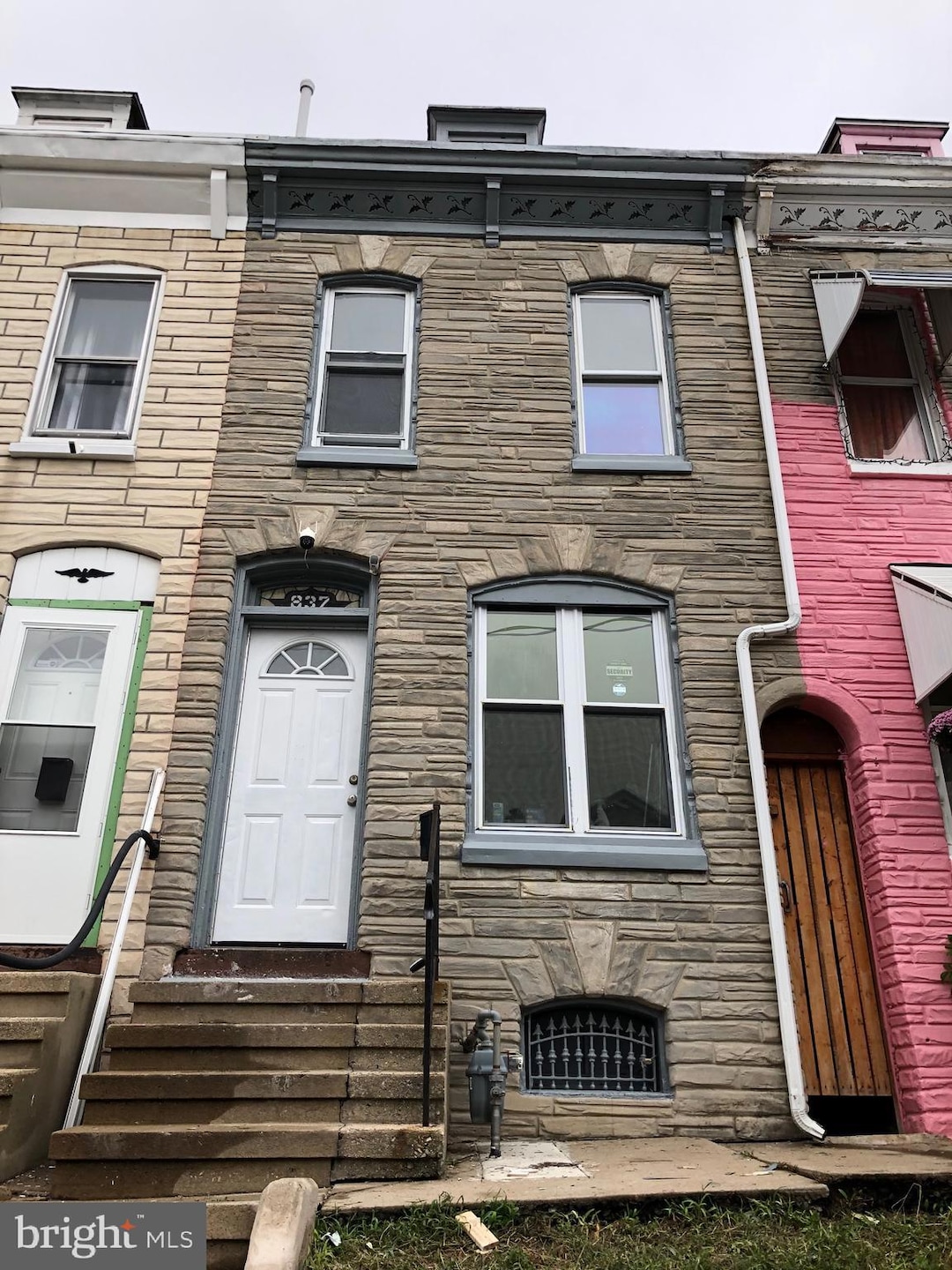 837 Locust St, Reading, PA 19604 - photo 1