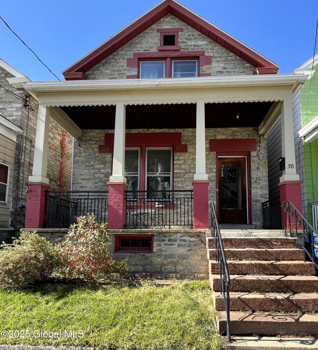 Sold $215,000