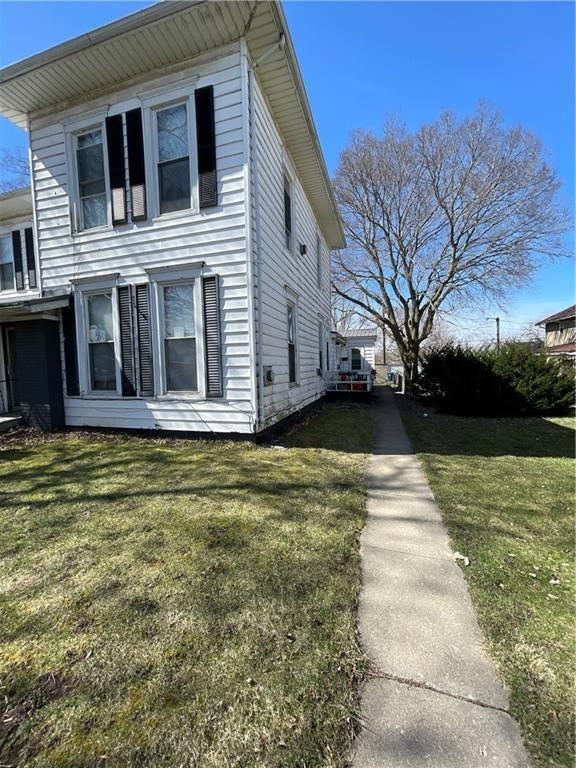 303 Unit 5 2nd St, Covington, IN 47932 - photo 1