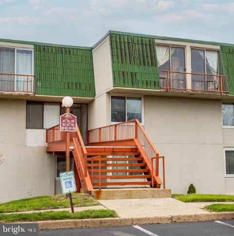 For Rent $1,600/month