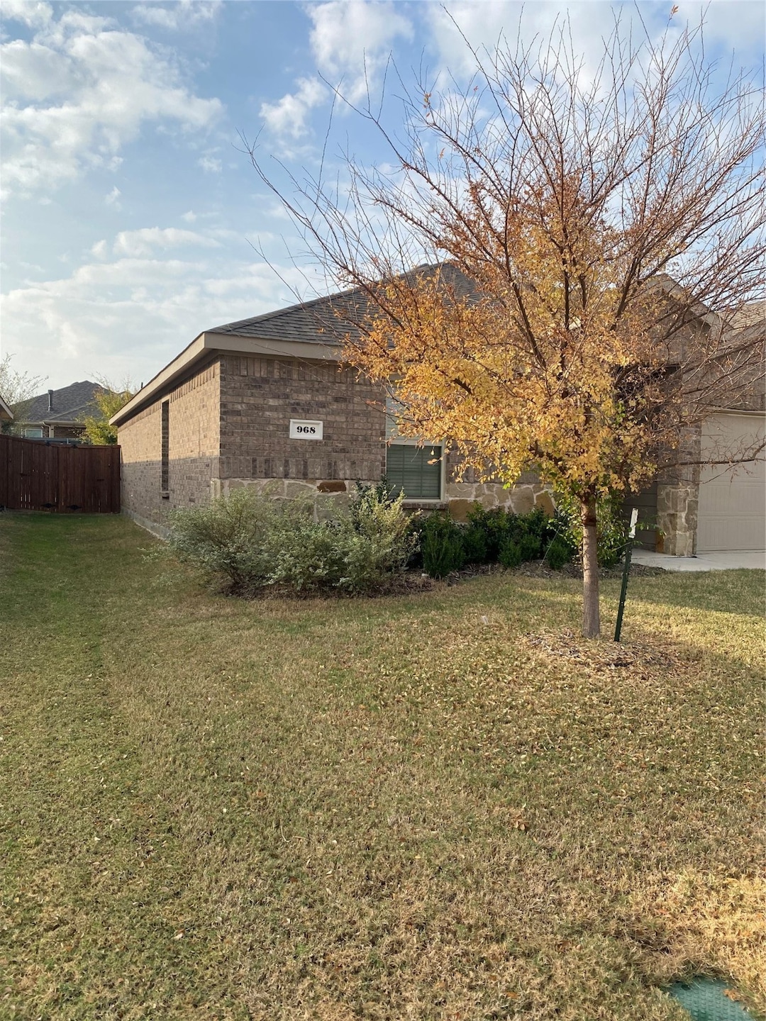 968 Glover Dr, Aubrey, TX 76227 - photo 1