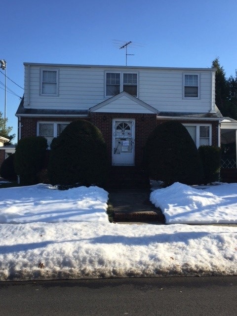 42 Grant St unit 2nd Floor, East Rutherford, NJ 07073 - photo 1