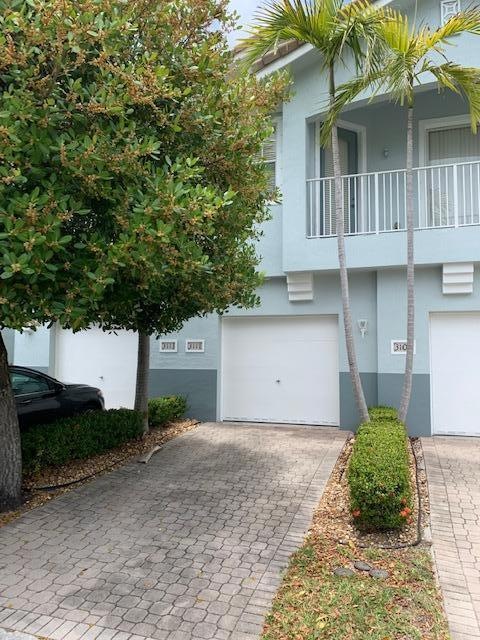 3111 Laurel Ridge Cir, Riviera Beach, FL 33404 - photo 1