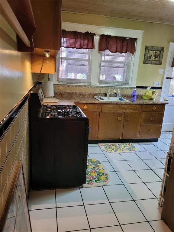 2028 W Washington St, Allentown, PA 18104 - photo 1