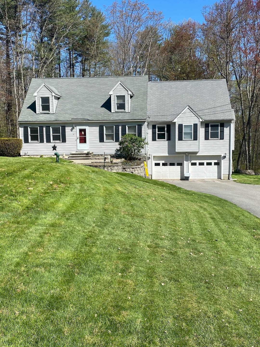 10 Olde Rd, MerriMacK, NH 03054 - photo 1