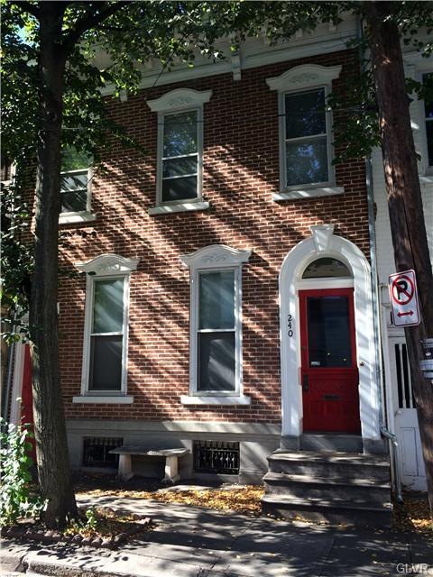 240 N 10th St, Allentown, PA 18102 - photo 1
