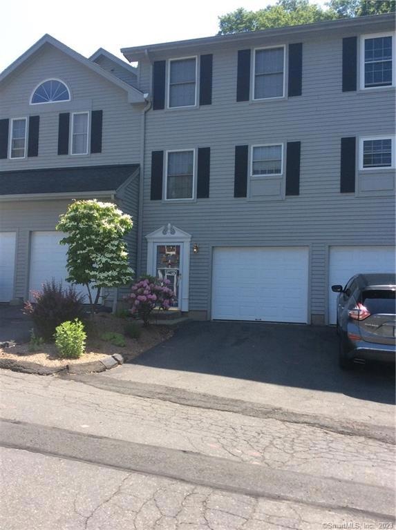 69 Crown Ridge unit 69, Newington, CT 06111 - photo 1