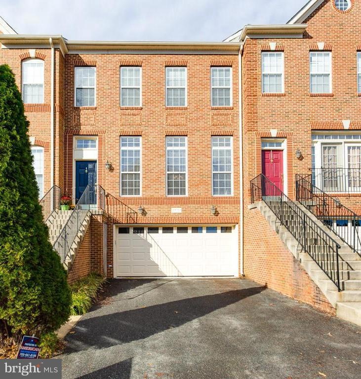 25151 Sodalite Square, Stone Ridge, VA 20105 - photo 1