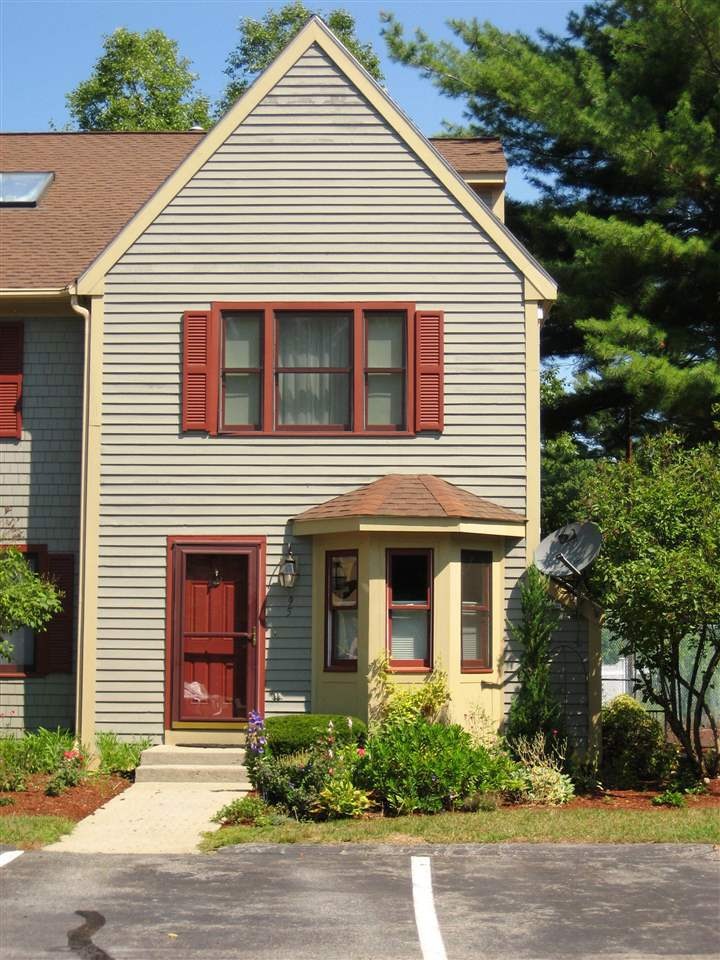 95 Bartemus Trail unit U484, Nashua, NH 03063 - photo 1