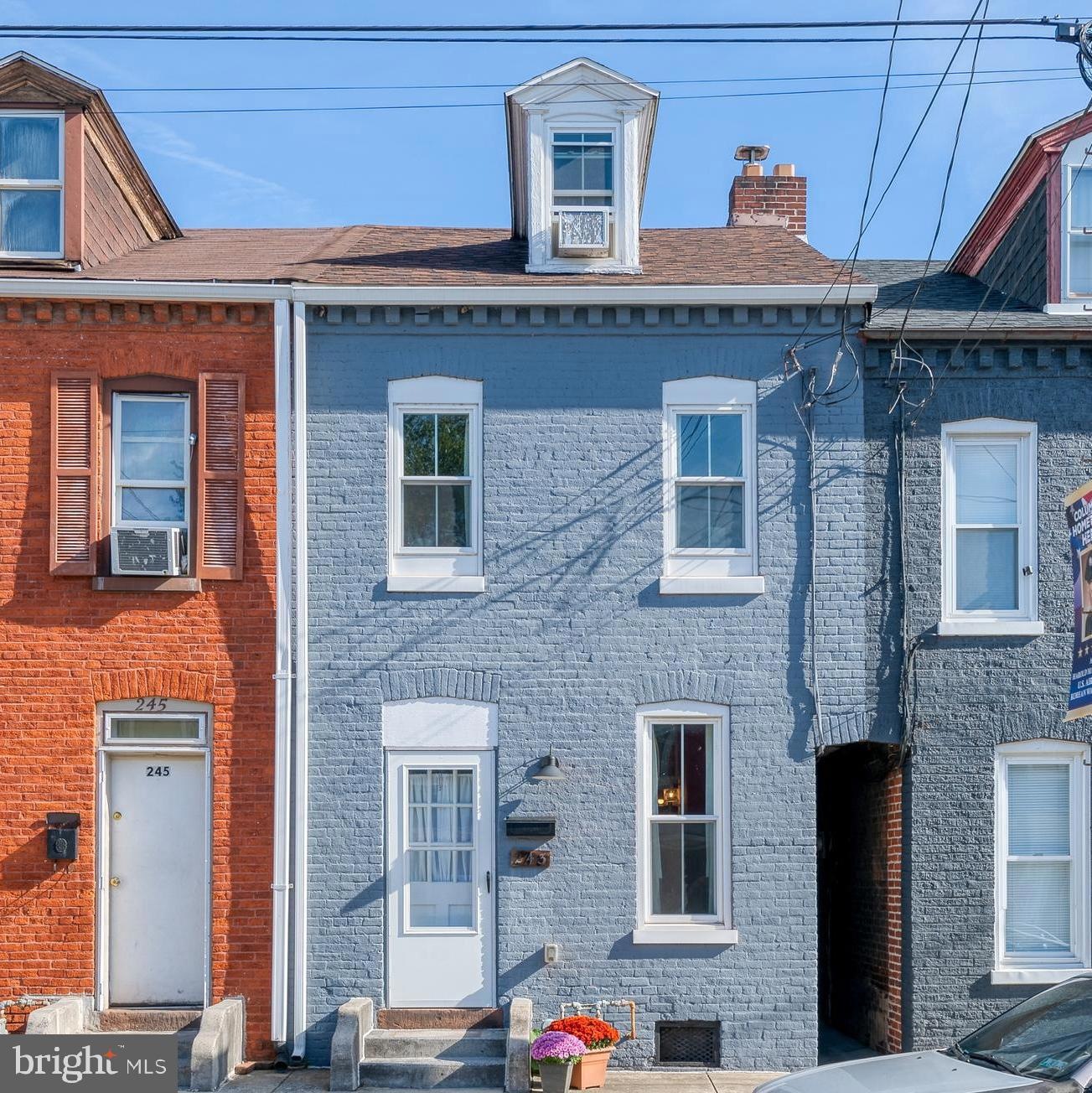 243 N 2nd St, Columbia, PA 17512 - photo 1