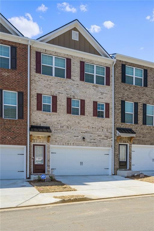 3070 Westpoint Cir, Snellville, GA 30078 - photo 1