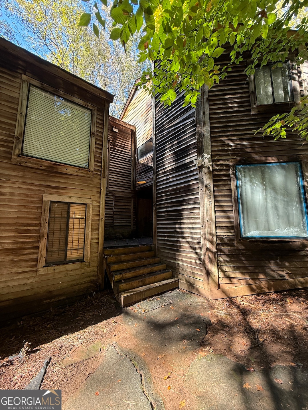 For Sale $114,900 • Co-Listing Agent