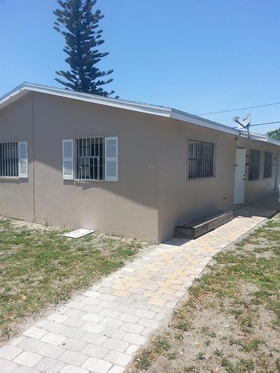 615 35th St unit A, West Palm Beach, FL 33407 - photo 1