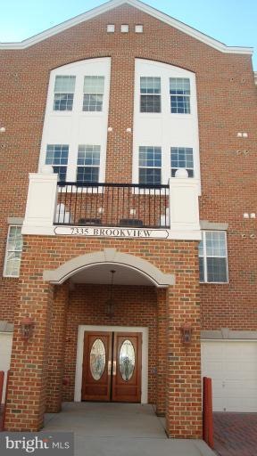 7335 Brookview Rd, Elkridge, MD 21075 - photo 1