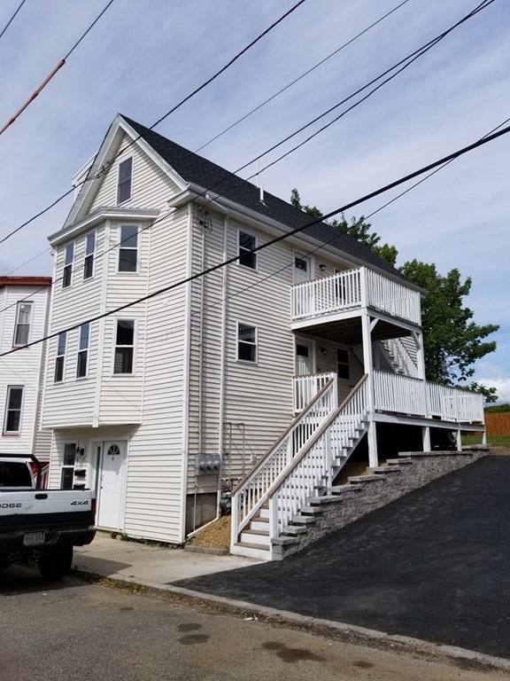 9 Mulberry St, Haverhill, MA 01830 - photo 1